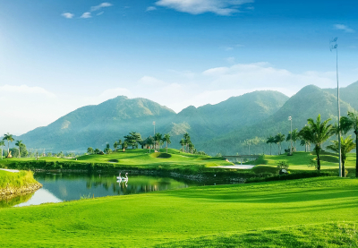 Sân Golf Diamond Bay - Trải Nghiệm Độc Đáo Giữa Núi Non Và Biển Cả