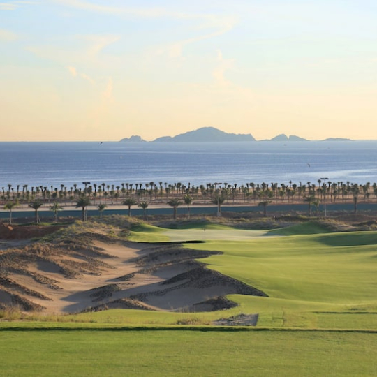 Kn Golf Links Cam Ranh – A World-class Seaside Golf Experience!