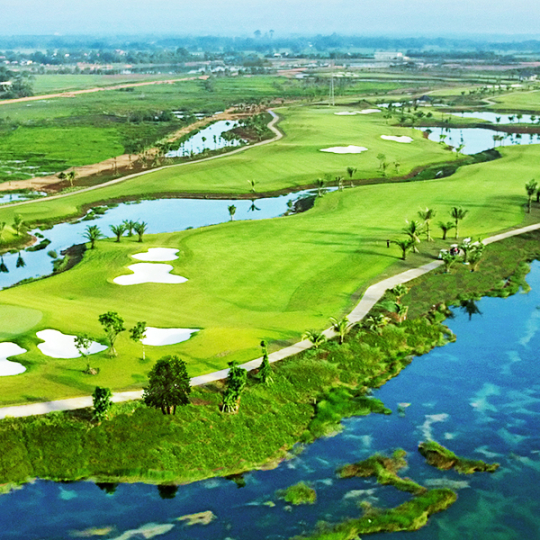 West Lakes Golf & Villas – Ho Chi Minh Golf Course