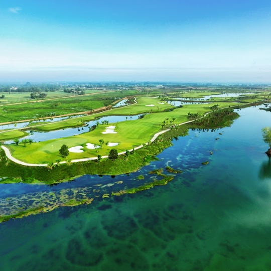 West Lakes Golf & Villas – Ho Chi Minh Golf Course