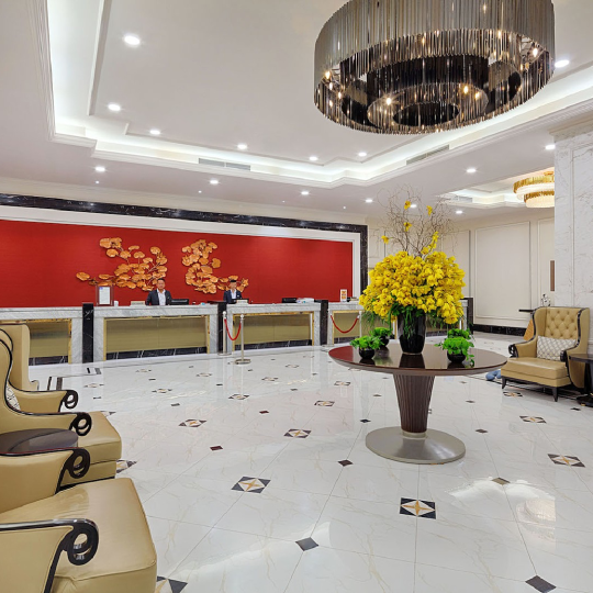 Melia Vinpearl Nha Trang Empire