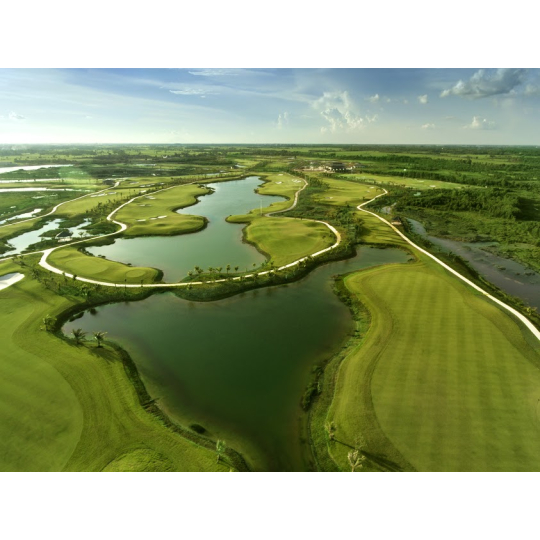 West Lakes Golf & Villas – Ho Chi Minh Golf Course
