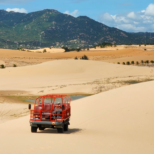 Tour Jeep Khám Phá Sa Mạc Phan Rang
